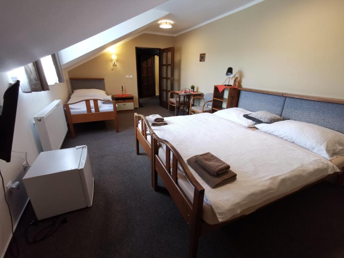 Hotel Stary Mlyn Jeseník Kültér fotó