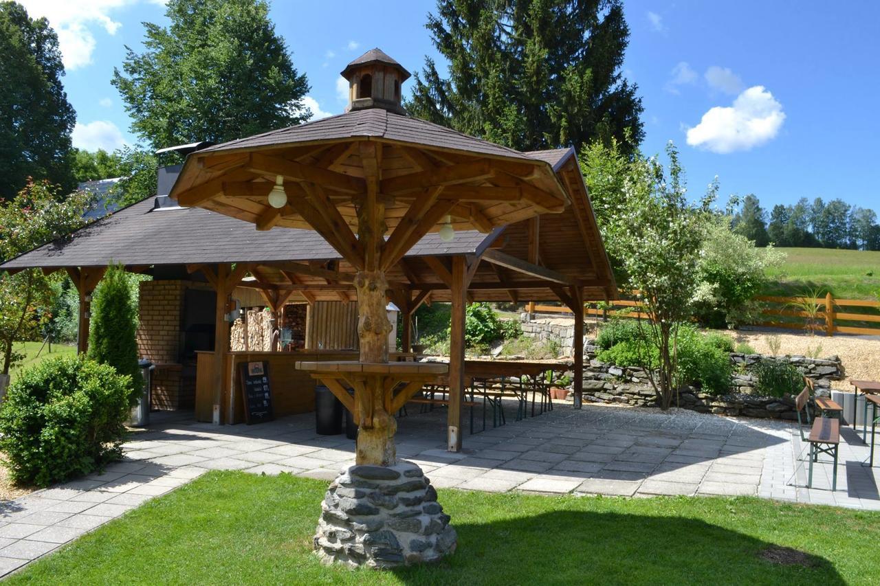 Hotel Stary Mlyn Jeseník Kültér fotó